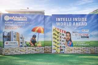 Mini Minds School Banner
